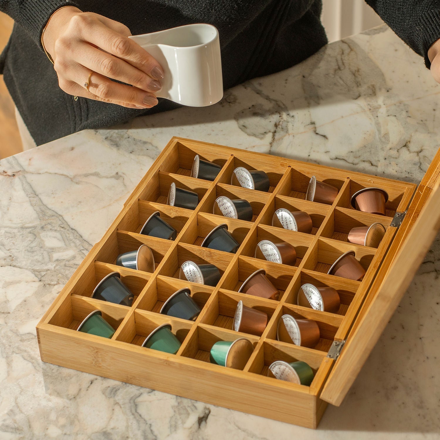 Orna Unique Capsule Organizer 24 Compartments Sense Line